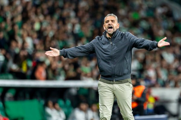 Rui Borges e a quebra de forma de quatro jogadores do Sporting: "Sempre à espera que resolvam"