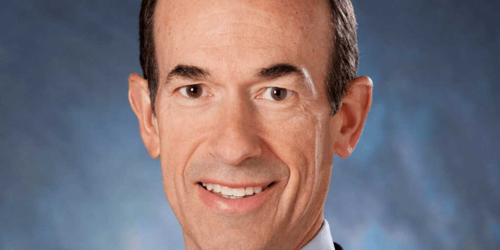 Estou me unindo à Elliott para garantir que os melhores dias da Norwegian Cruise Lines estão por vir