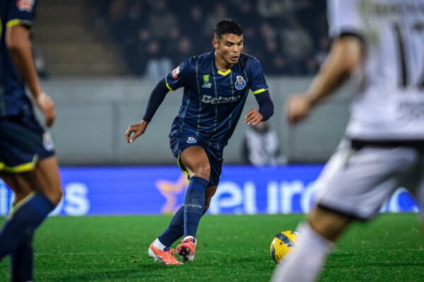 Filho de Thiago Silva convocado para a seleção Sub