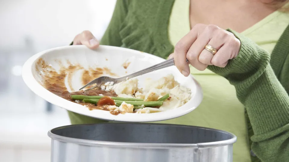 Organizações que combatem o desperdício salvam 8.000 toneladas de comida