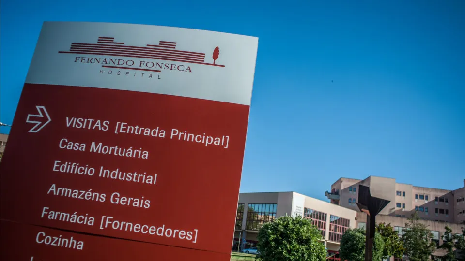 "Doentes Urgentes Aguardam 16 Horas no Amadora