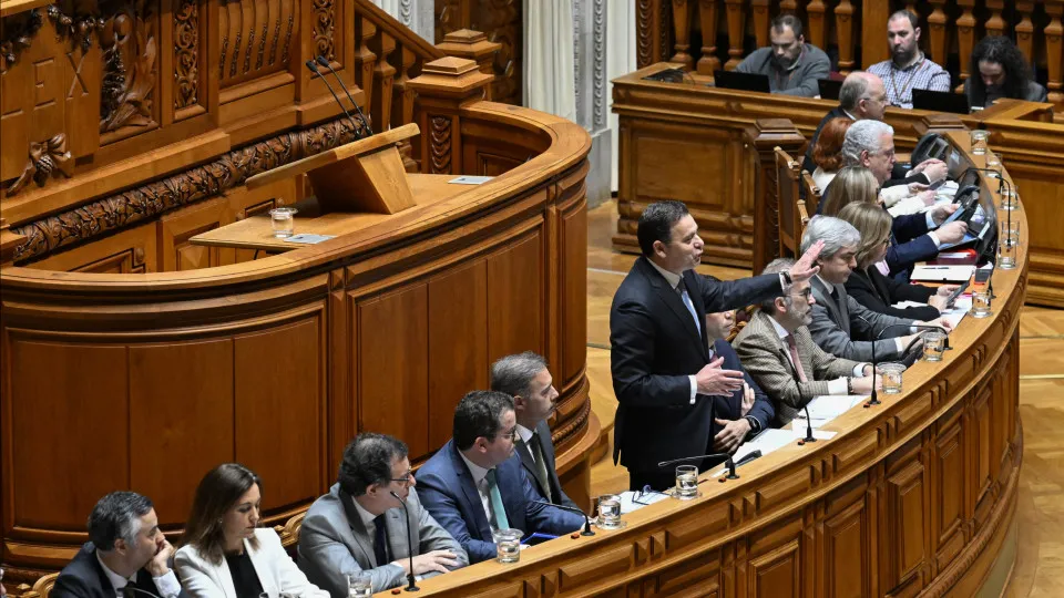 Governo Prioriza Combate ao Abuso de Menores Online