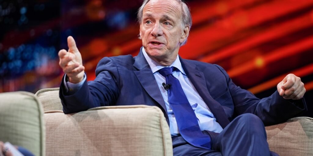 Por que Ray Dalio, Scott Bessent e outros estão se unindo em torno da 'solução de 3%' para a dívida nacional
