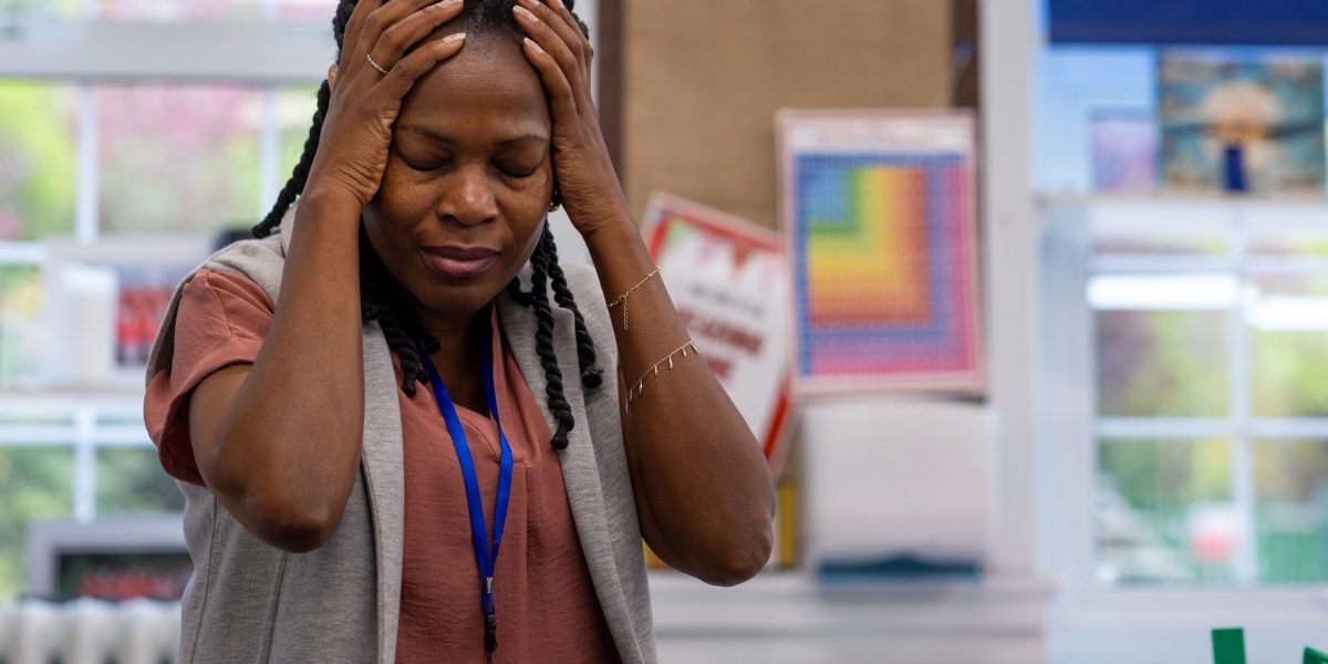 Um em cada três professores americanos ganha cerca de $72.000, mas precisa de bicos como motorista do Uber para complementar a renda.