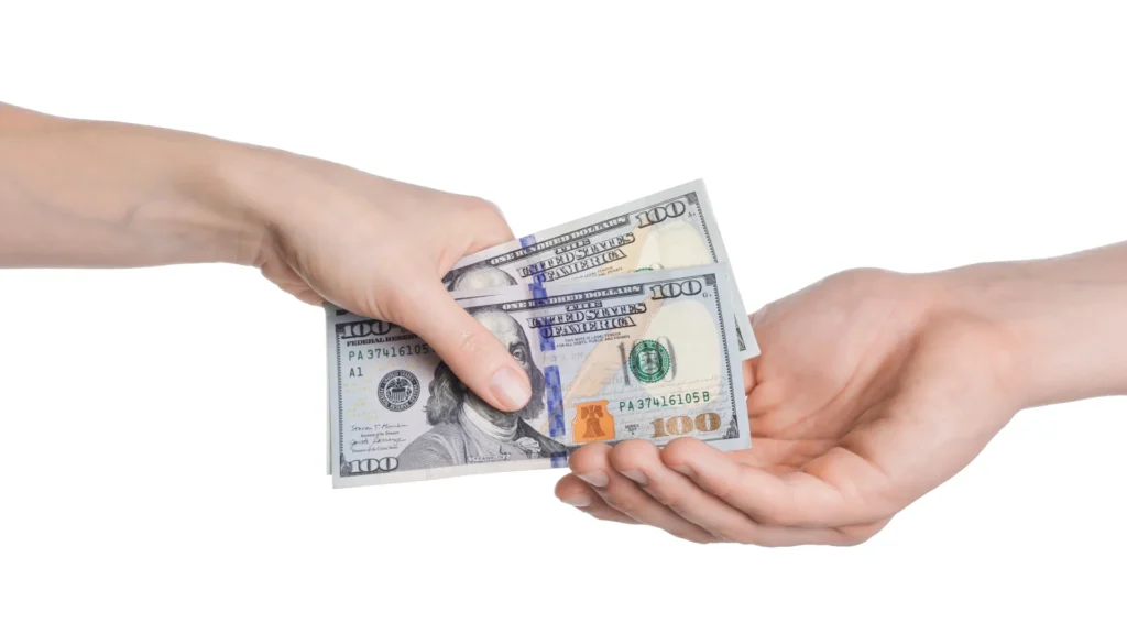 Dar dinheiro às pessoas não causou mais ferimentos ou mortes