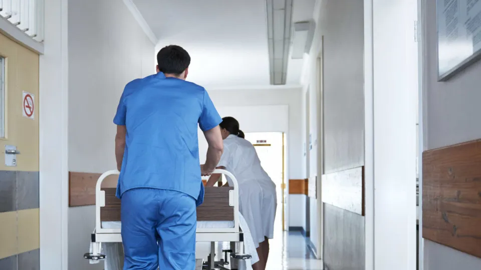 Carreira dos Técnicos Auxiliares de Saúde sem Falhas Relevantes, Diz IGAS