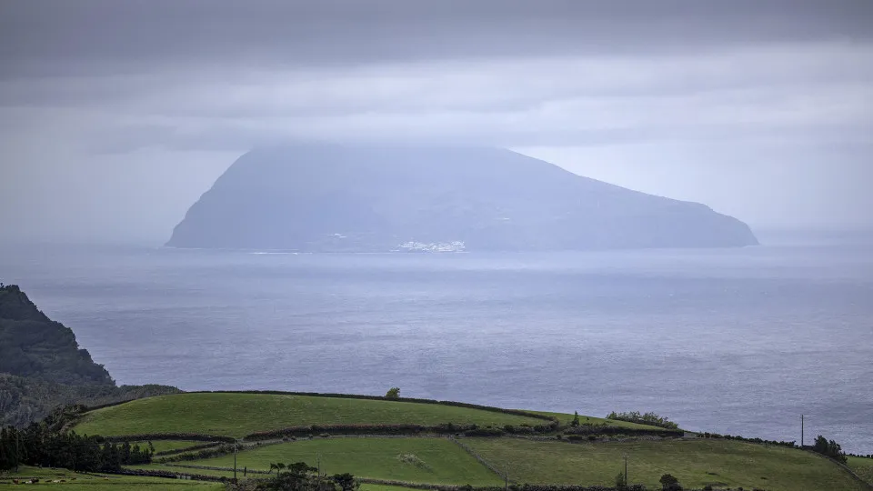 Ciclone Nos Açores: Madrugada de Perigo Máximo