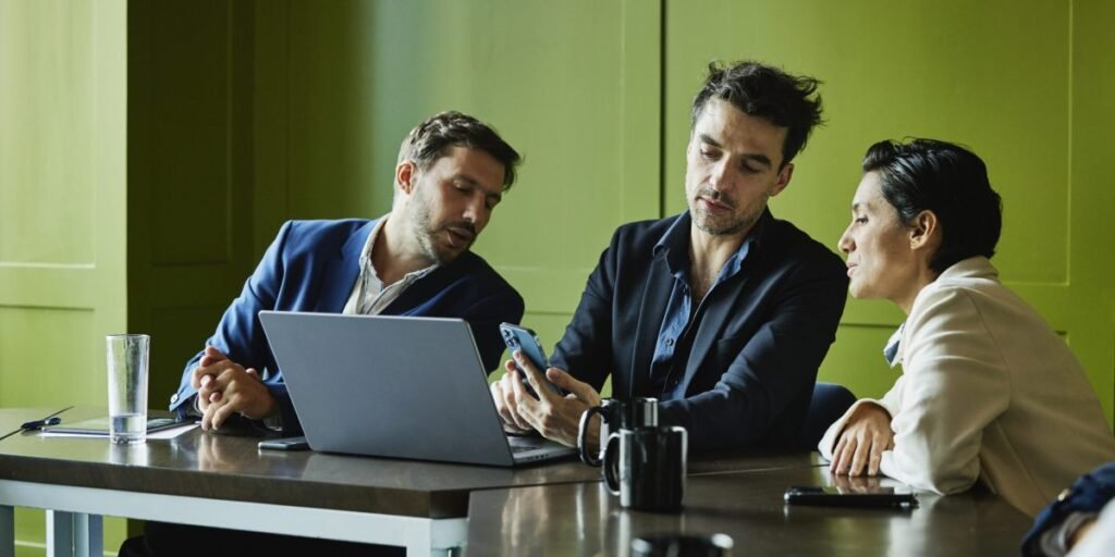 Conheça o "trendslop", a nova praga alimentada por IA para consultores de trabalho em todo lugar