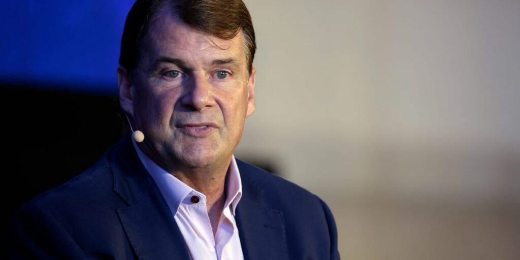 Este é um "momento de revelação": CEO da Ford diz que montadoras americanas enfrentam uma tempestade perfeita