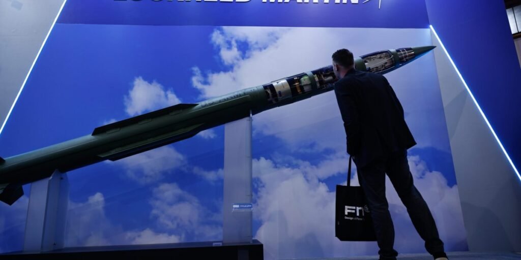 A presidência belicosa de Trump é uma 'oportunidade de ouro' para empresas de defesa, e os negócios estão prosperando