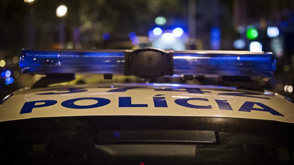 Dupla assaltada e ameaçada à saída de discoteca em Lisboa: Seis detidos