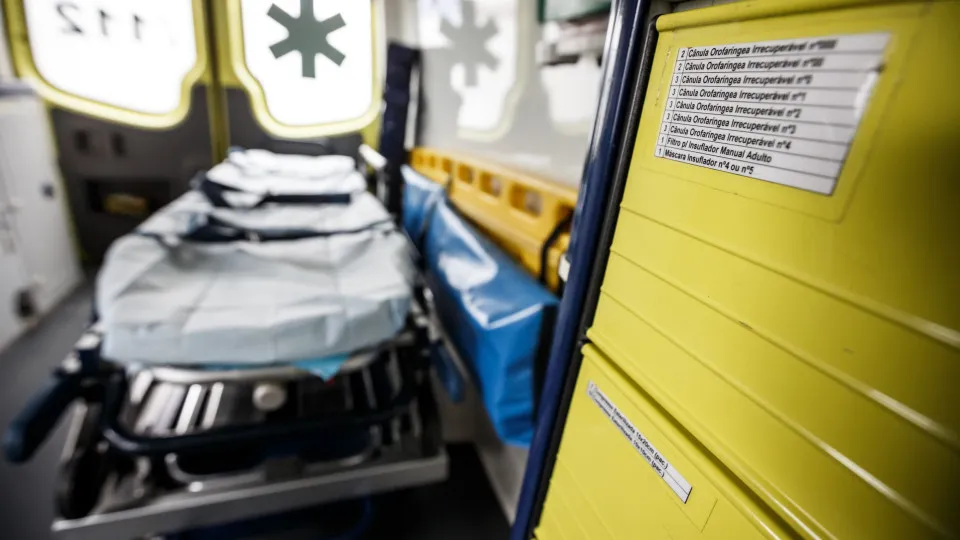 Dois mortos e dois feridos graves em colisão frontal no IC2 em Soure