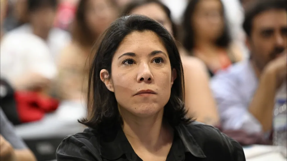 Cônsul negocia libertação de portugueses detidos