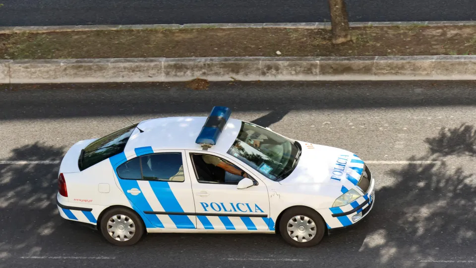 Detido 3.º Suspeito de Esfaquear Jovem "na Região da Axila" em Leiria