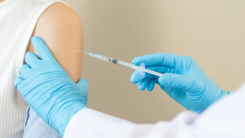 Aumento da Hesitação Vacinal Reconhecida pela Associação de Farmácias nos Últimos Anos