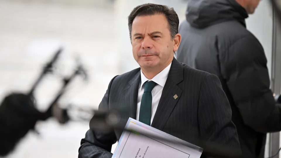 Sindicato dos Jornalistas reprova "atitude deselegante" de Montenegro