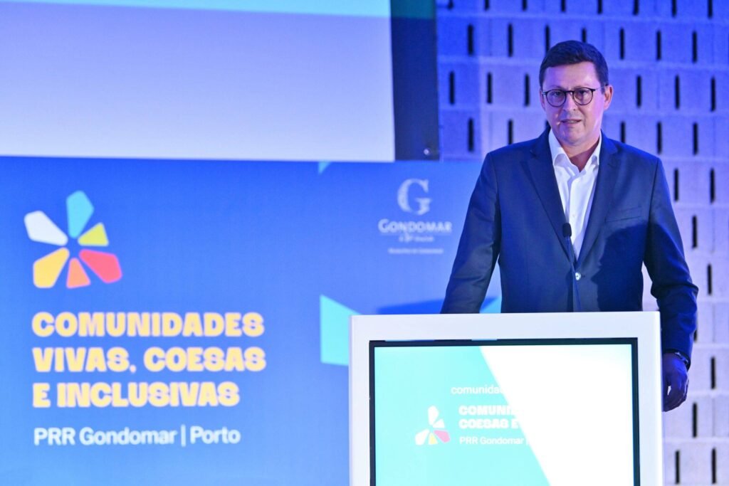 Especialistas e Comunidade Debatem Inclusão Social em Gondomar