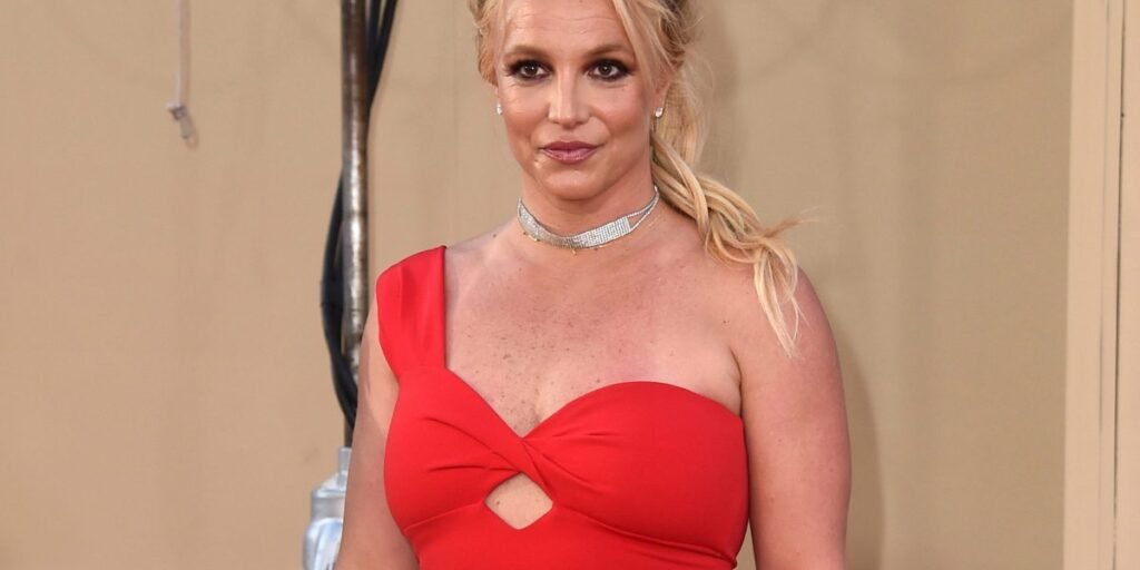Britney Spears se declara culpada de acusação menor de 'wet reckless' em caso de DUI para evitar pena de prisão