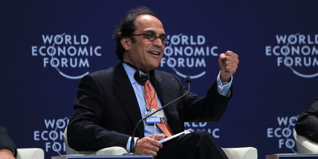 O profeta do 'Cinturão Conectado' diz que o capitalismo finalmente está se devorando.