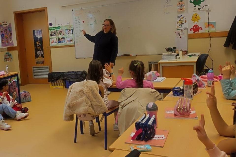 Alunos Conscientes: Projeto Municipal sobre Surdez e Língua Gestual Portuguesa