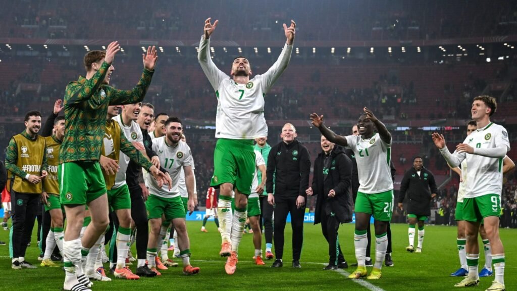 Troy Parrott: O Novo Fenómeno Nacional da Irlanda com Interesse na Premier League