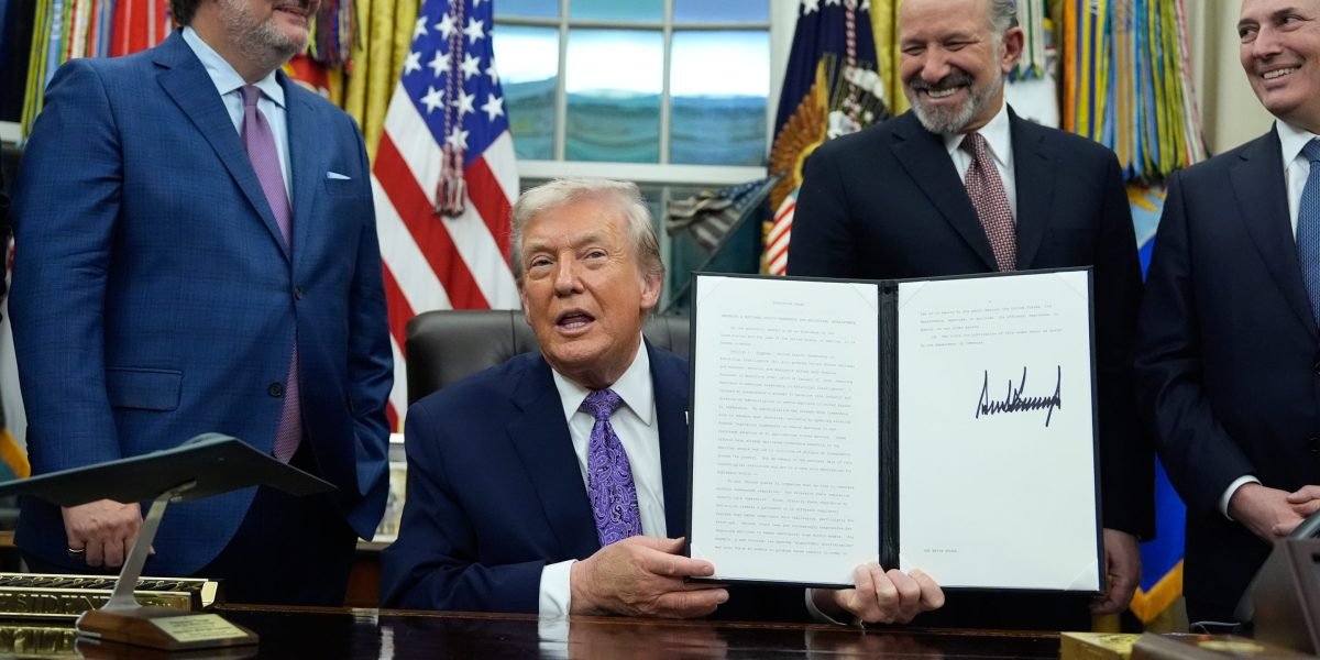 Meses após Trump alertar estados a não regular a IA, legisladores republicanos e democratas estão fazendo isso mesmo assim