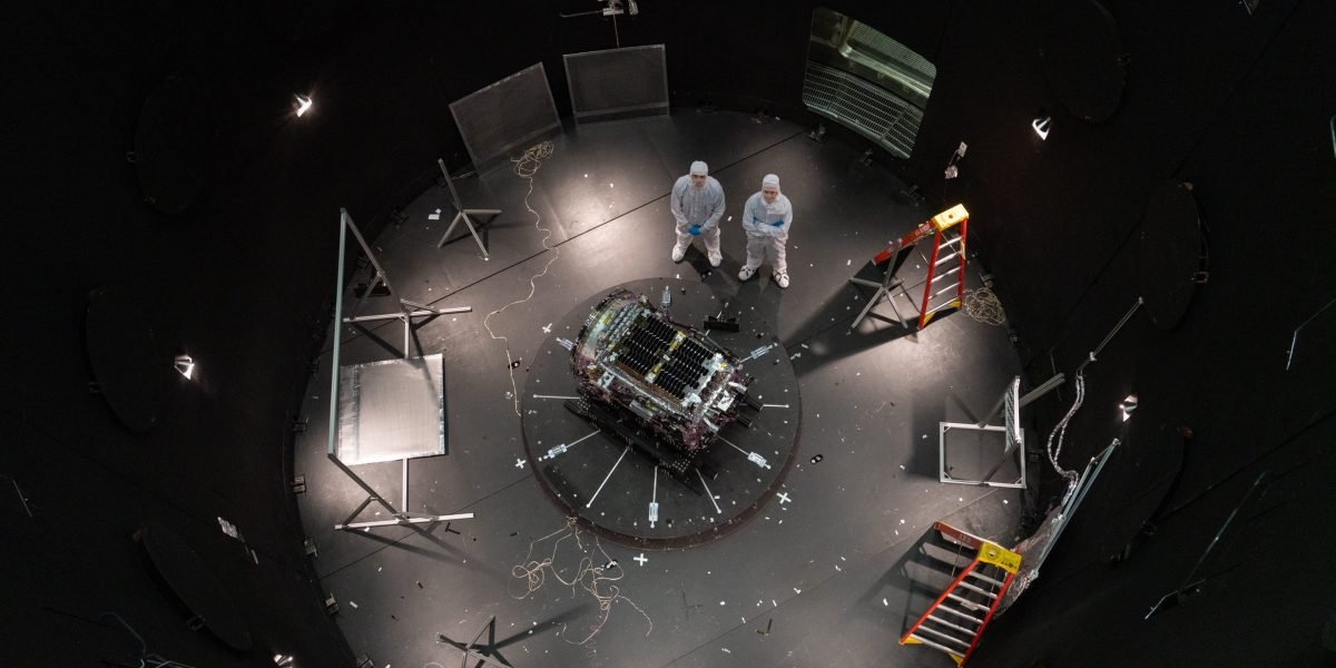 Planos da NASA para uma ousada missão de resgate robótico para evitar que um telescópio espacial envelhecido caia na Terra, e o lendário Hubble pode ser o próximo