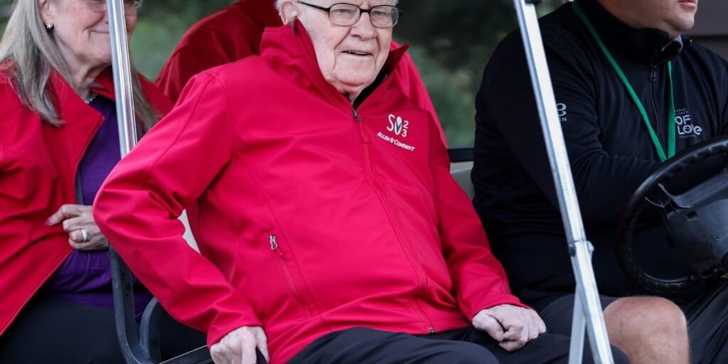Buffett diz que Abel 'lançou' seu primeiro grande negócio na Berkshire: uma aposta de US$ 8,5 bilhões em habitação