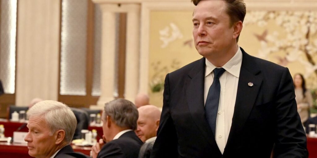 O IPO recorde da SpaceX deixa Wall Street em um dilema entre o 'graal sagrado' de Musk e a audaciosa aposta de $72 por ação