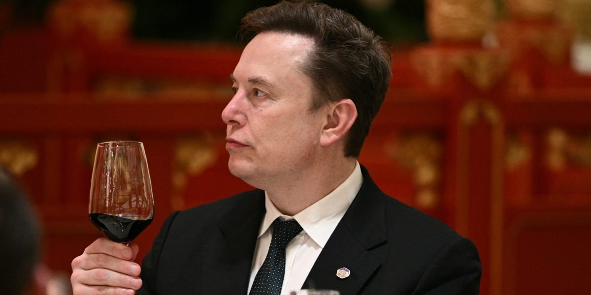 Jamie Dimon chama Elon Musk de 'Edison de nosso tempo' enquanto o JPMorgan hospeda o road show de IPO de $75 bilhões da SpaceX