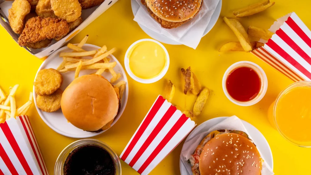 Alimentos ultra processados estão associados a maior risco de doenças cardíacas e morte precoce