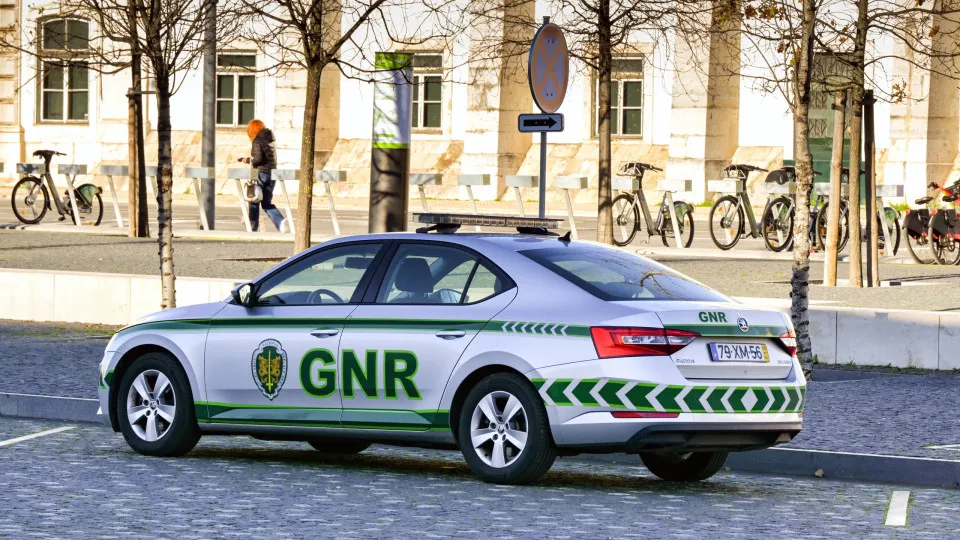 Homem preso por tráfico em Alcanena com 57 doses de cocaína apreendidas