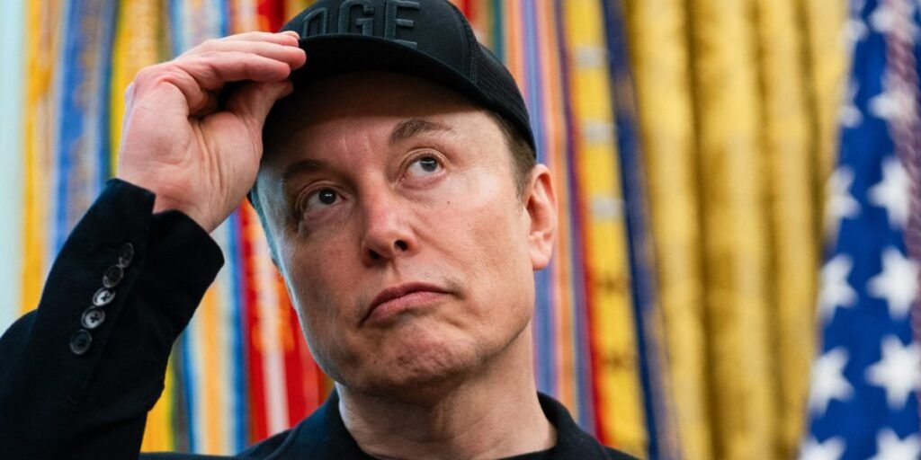 Mesmo com Elon Musk afirmando que a filantropia é "muito difícil", americanos doaram um recorde de US$ 617 bilhões apesar da pressão do custo de vida.